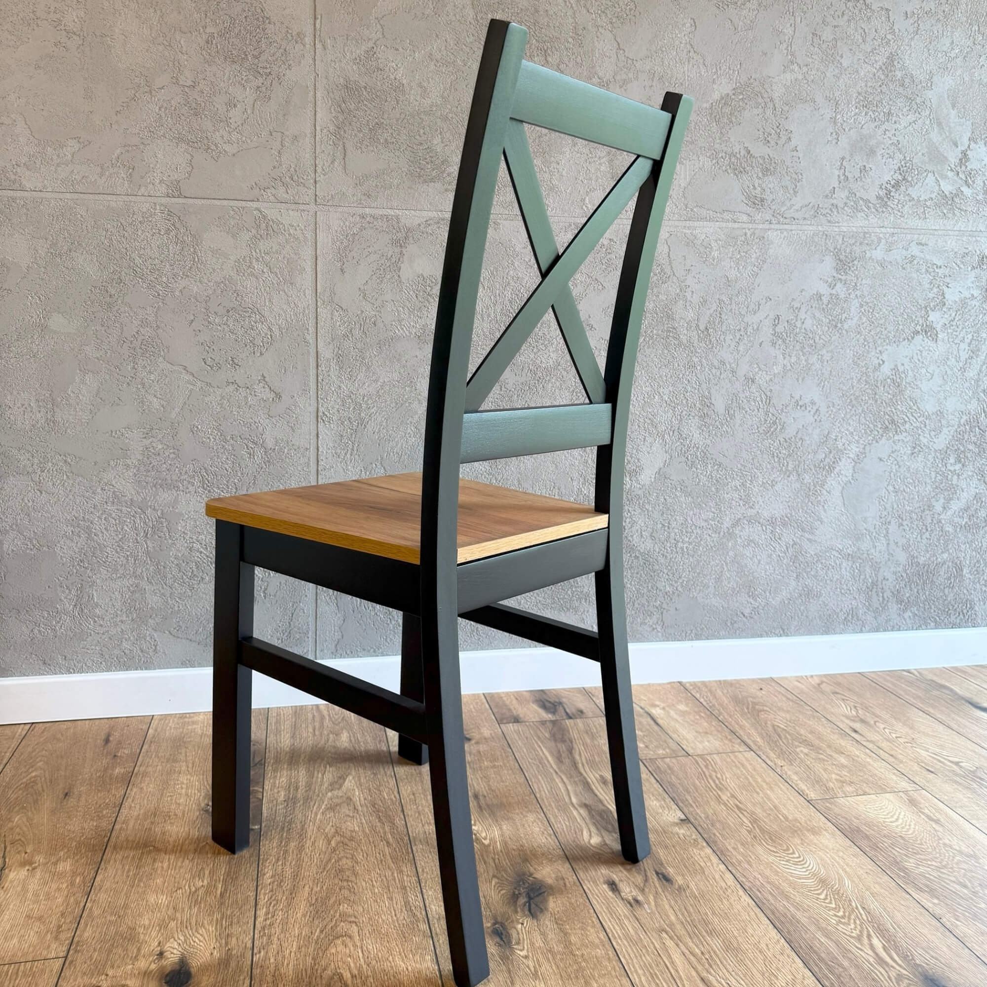 Czarne Krzesło Drewniane K196 z oparciem typu X - obrazek 3